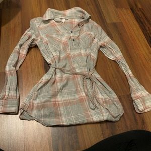 Maternity long sleeve, long in length flannel